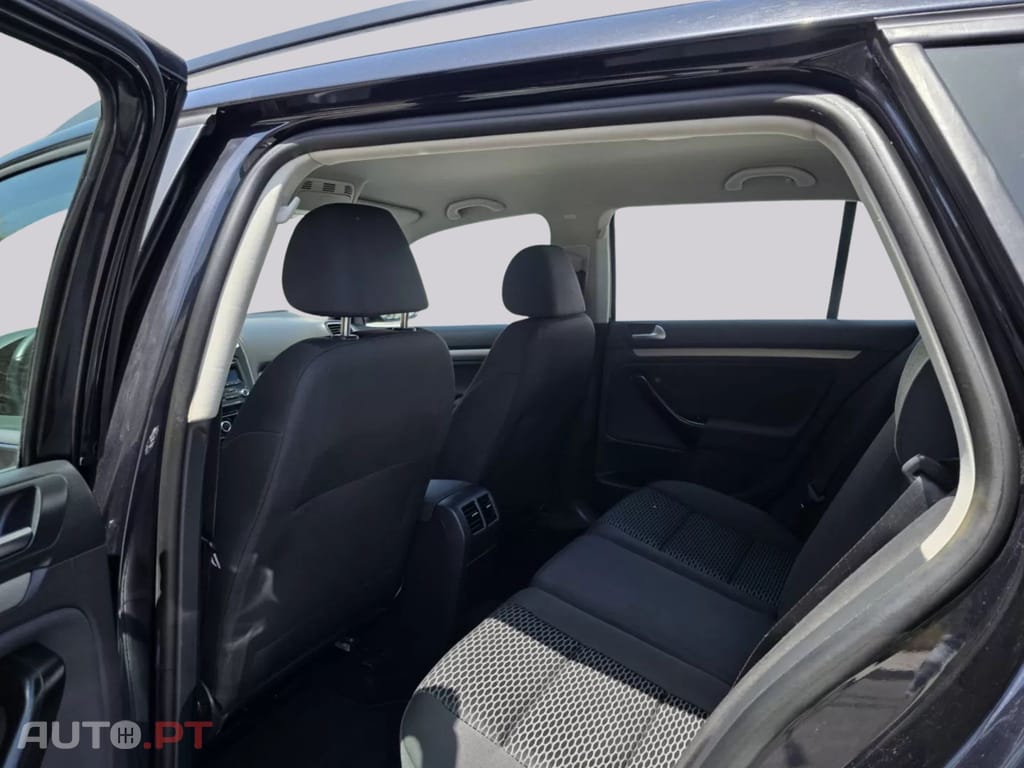 Volkswagen Golf Variant 1.6 TDi Confortline