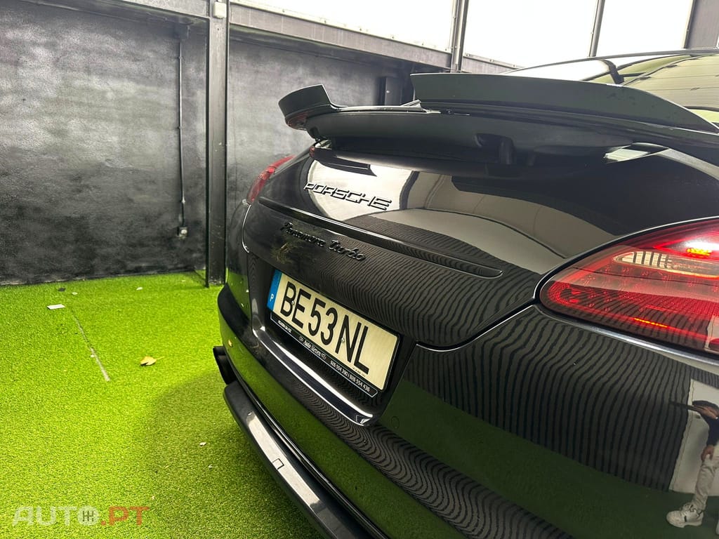 Porsche Panamera Turbo PDK
