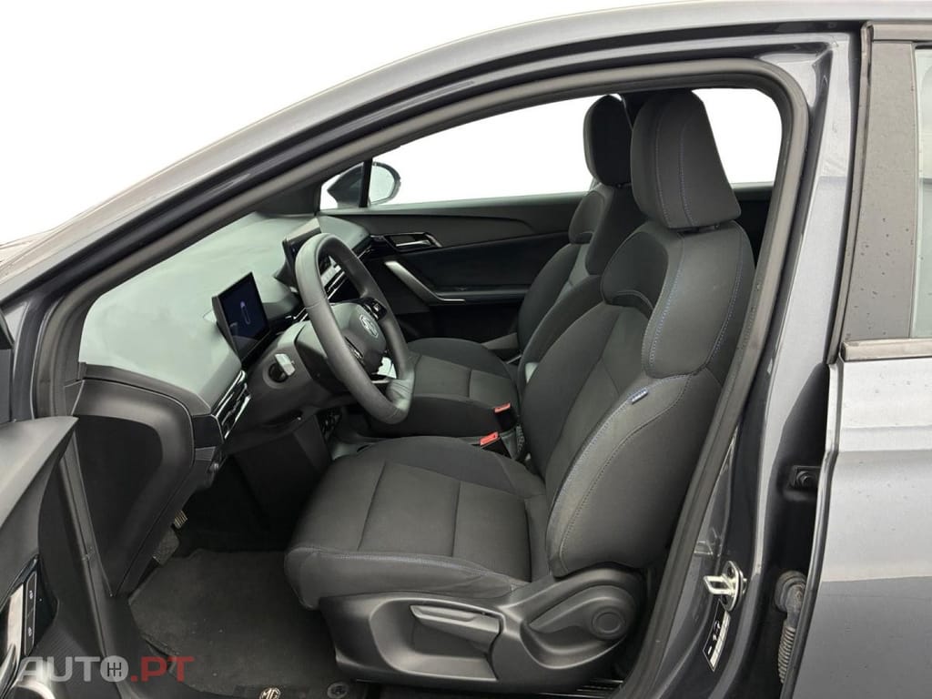 MG MG4 51 kWh Standard