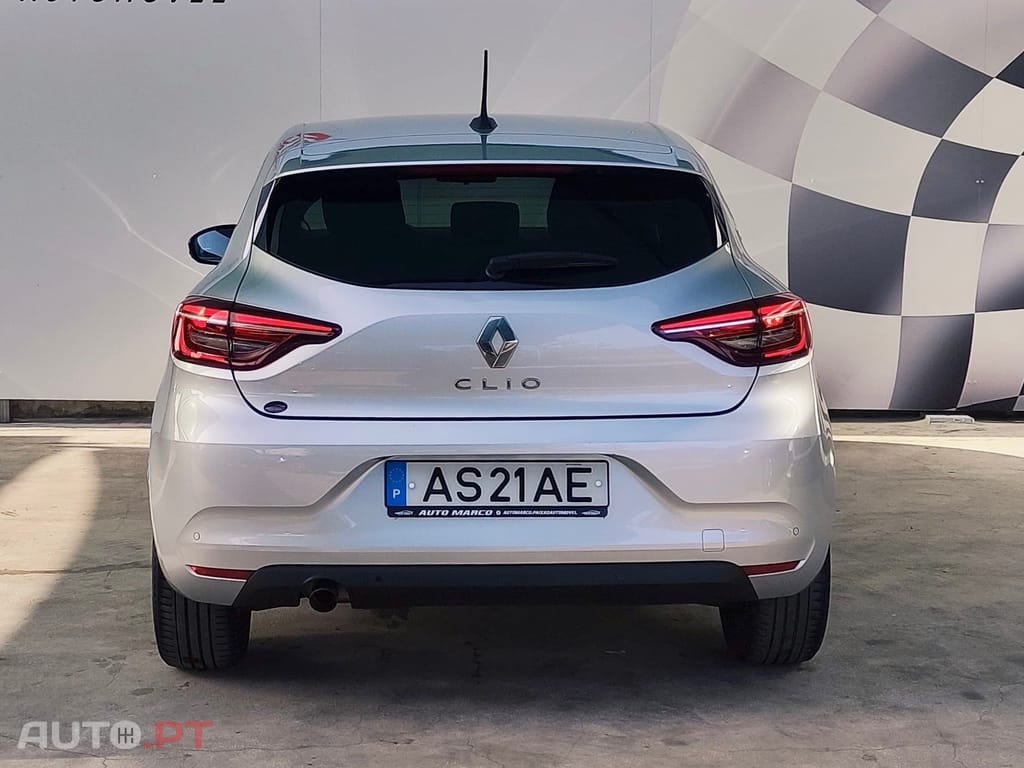 Renault Clio 1.0 TCe Limited Bi-Fuel — fotografia 16
