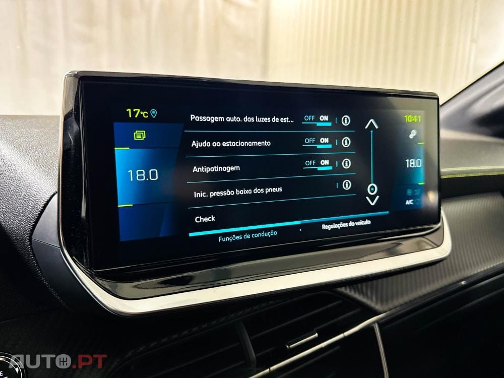 Peugeot E-208 50 kWh GT Pack