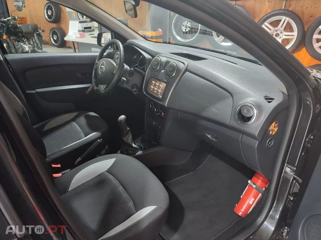 Dacia Sandero 1.5 dCi Stepway 105g