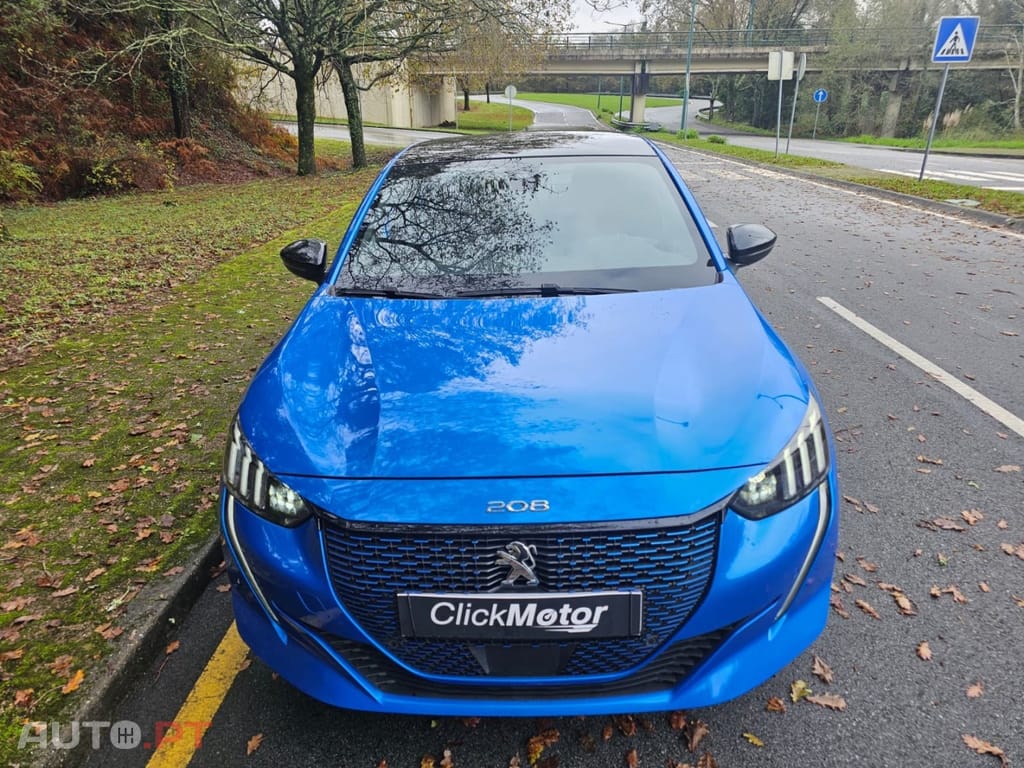 Peugeot E-208 50 kWh GT
