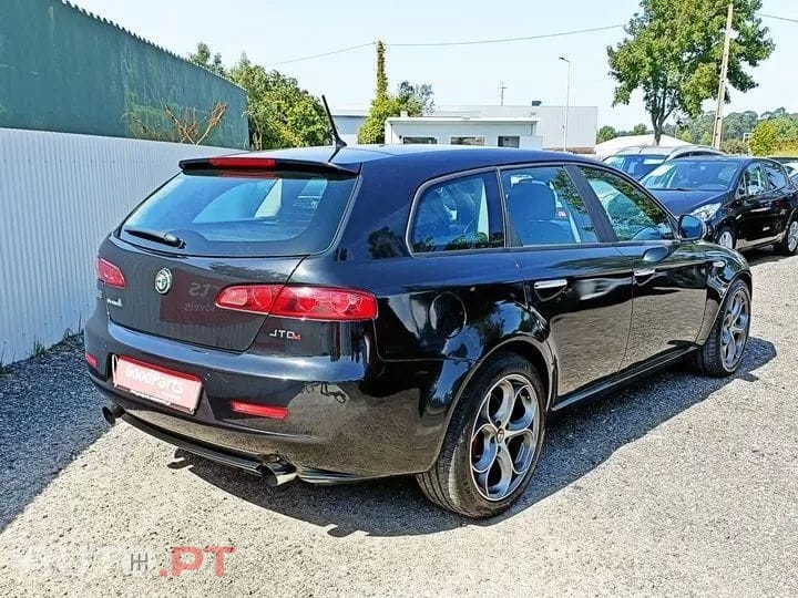 Alfa Romeo 159 Sportwagon 1.9 JTDm 16V Sportiva