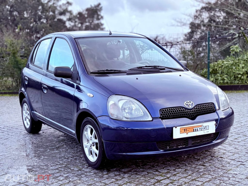 Toyota Yaris 1.0 Base C/Radio