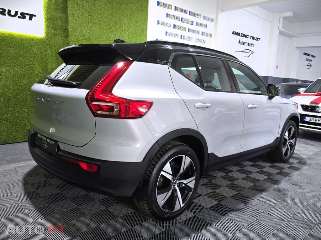 Volvo XC40 P8 AWD Recharge RDesign