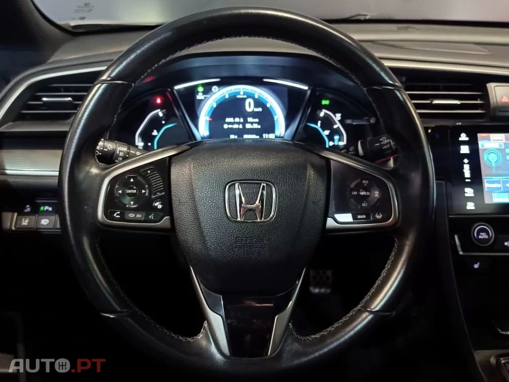 Honda Civic 1.0 i-VTEC Elegance