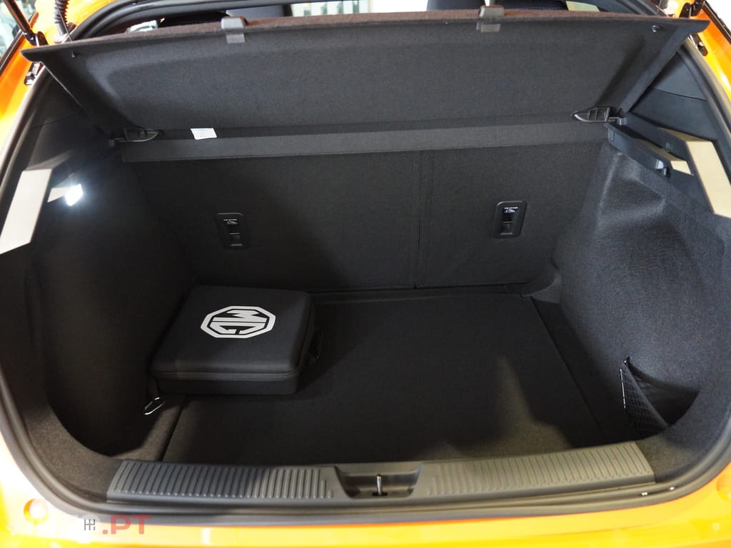 MG MG4 64 kWh Comfort