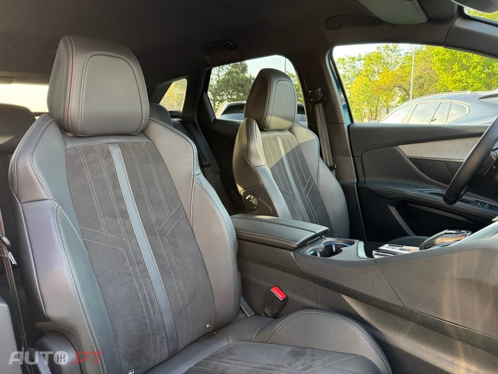 Peugeot 3008 1.5 BlueHDi GT EAT8
