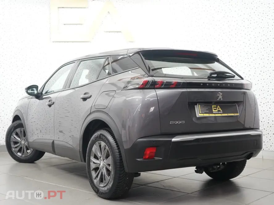 Peugeot 2008 1.2 PureTech Allure