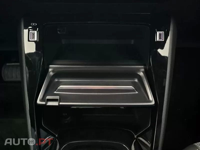 Peugeot E-2008 54 kWh Allure