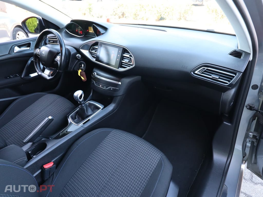 Peugeot 308 SW 1.2 PureTech Active
