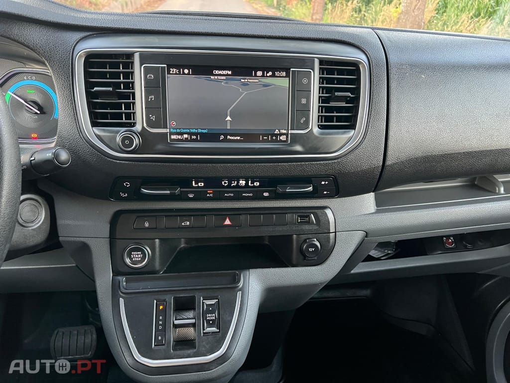 Toyota Proace Verso Long 50KWh Business