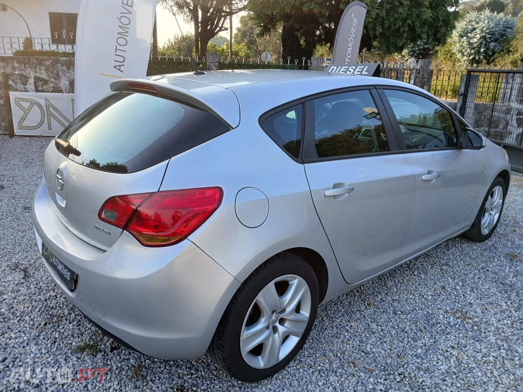Opel Astra 1.3 CDTI