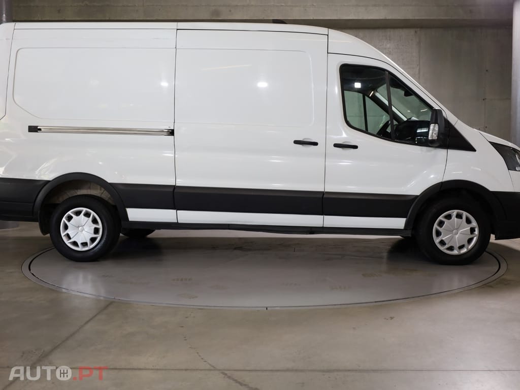 Ford Transit 330 L3H2 2.0 TDCi Trend