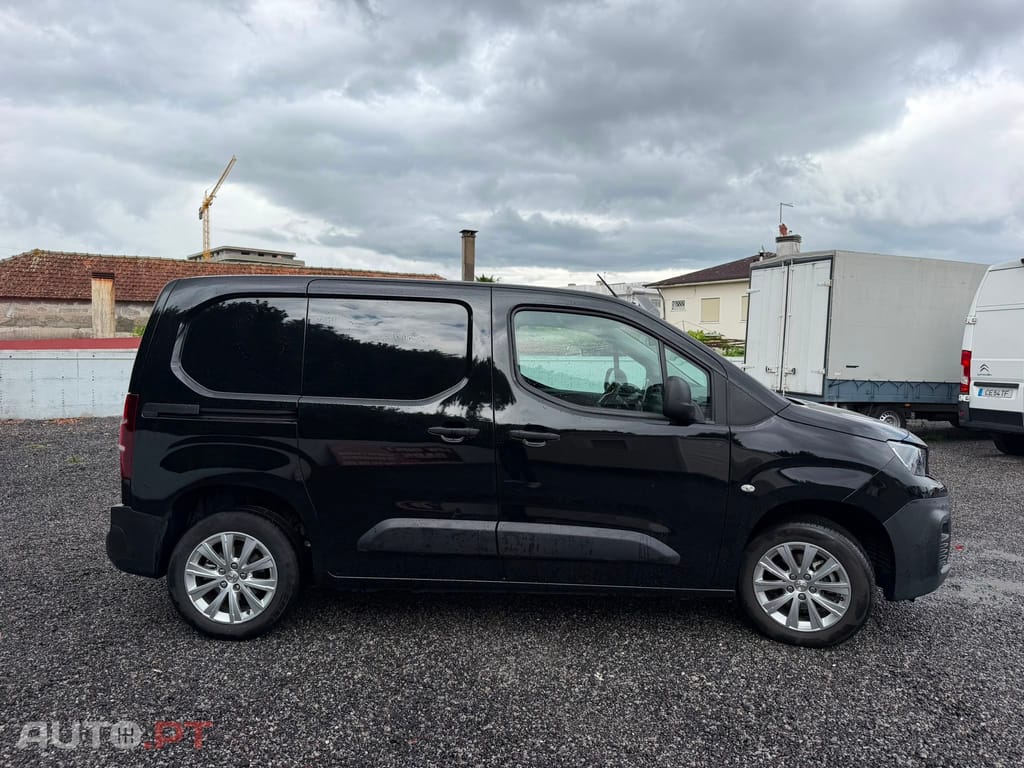 Peugeot Partner 1.5 BlueHDi Premium Standard