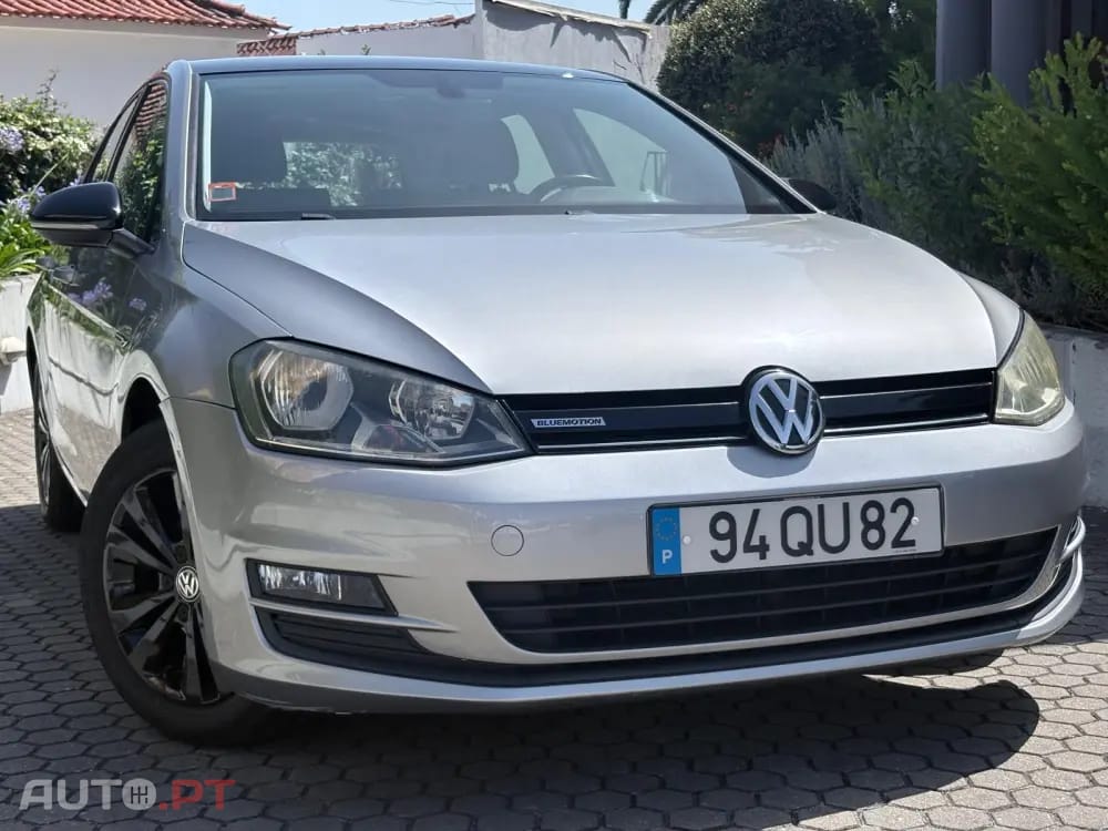 Volkswagen Golf 1.0 TSI Trendline