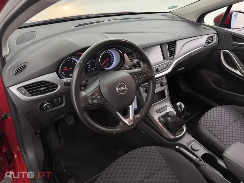 Opel Astra 1.2 Turbo Edition