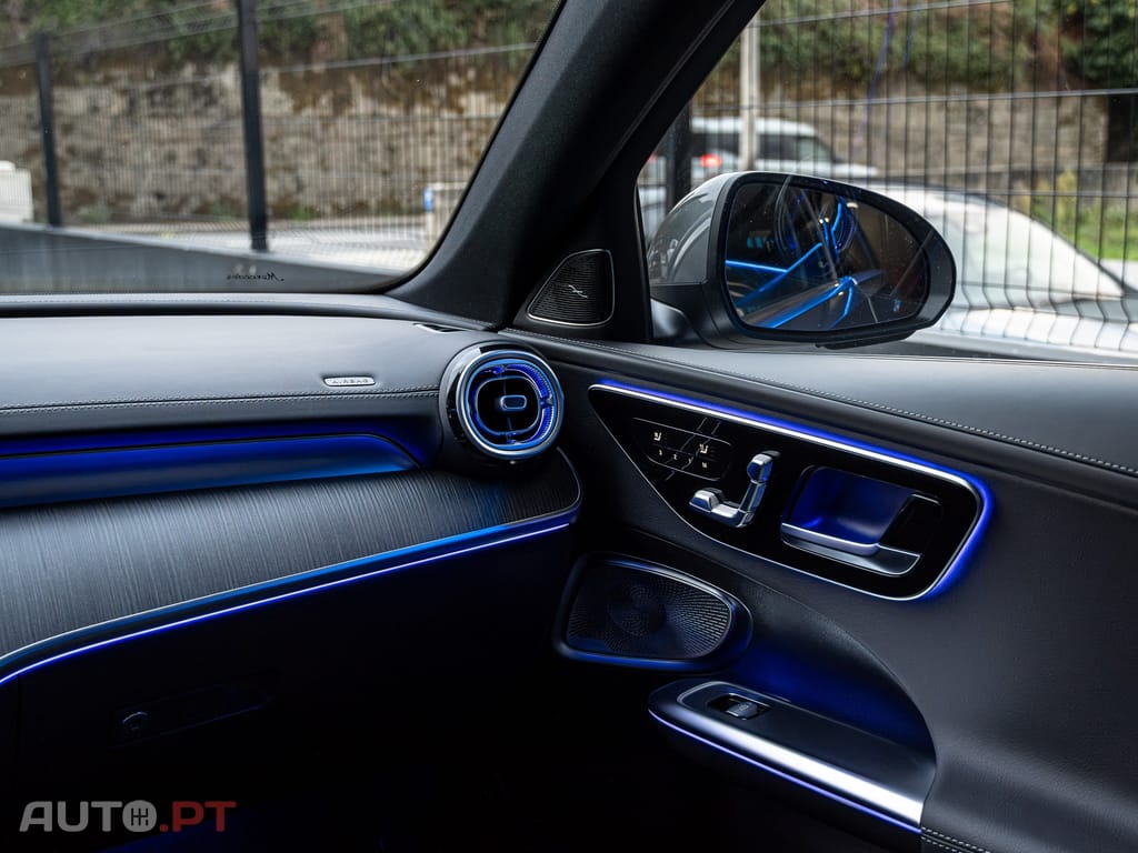 Mercedes-Benz C 300 e AMG Line