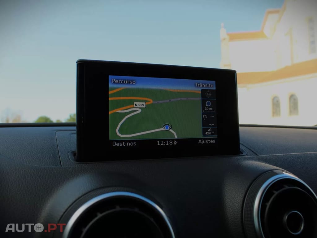 Audi A3 1.6 TDI Business Line Attraction Ultra