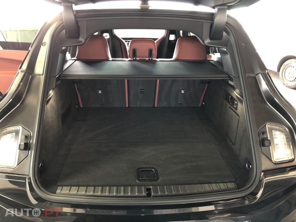 BMW iX xDrive 40 Pack Desportivo