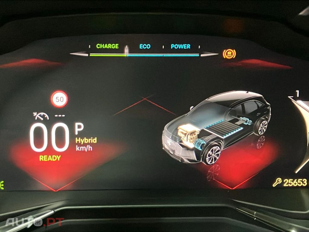 DS DS7 Crossback E-Tense Performance Line+ EAT8