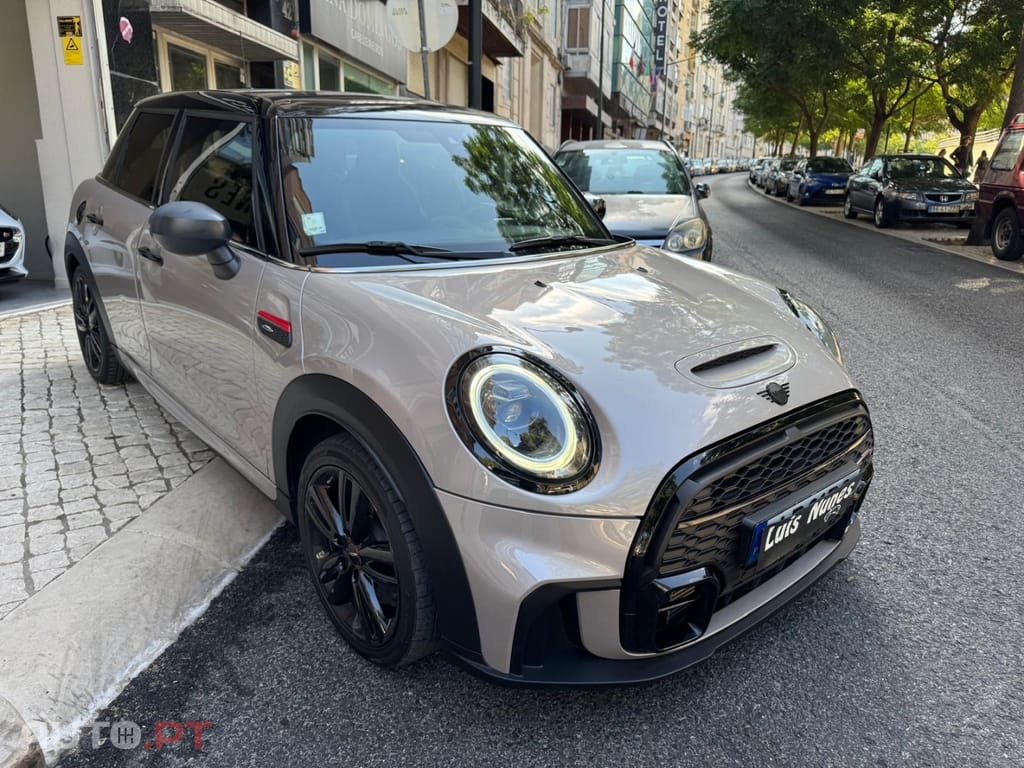 MINI Cooper Cooper S Premium JCW Auto