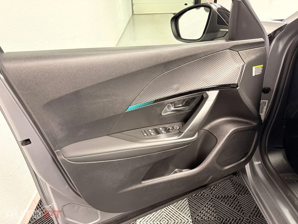 Peugeot 2008 BlueHDi 110 Allure