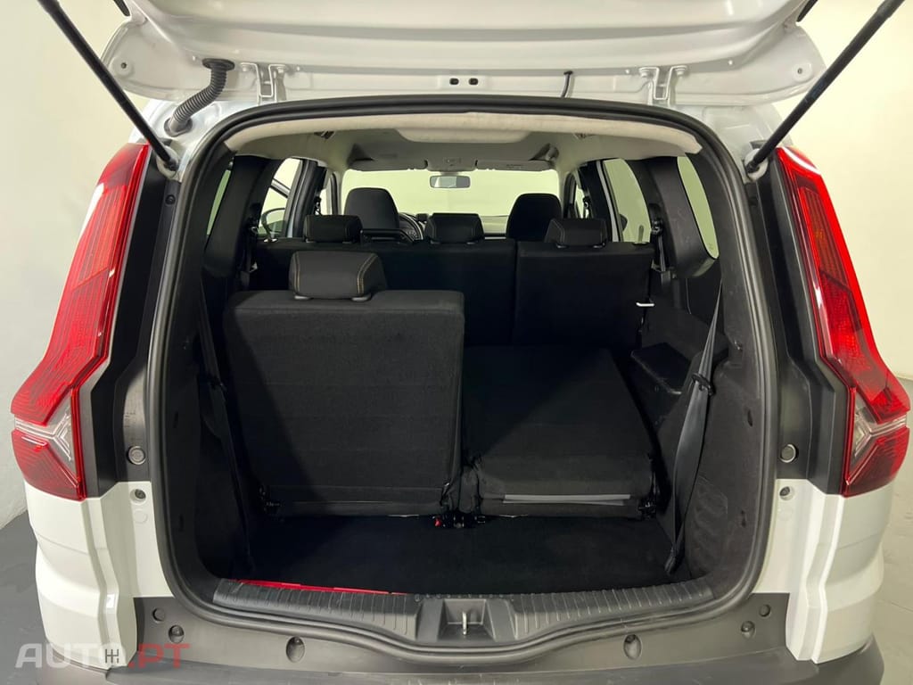 Dacia Jogger ECO-G 100 Bi-Fuel Expression 7 lugares