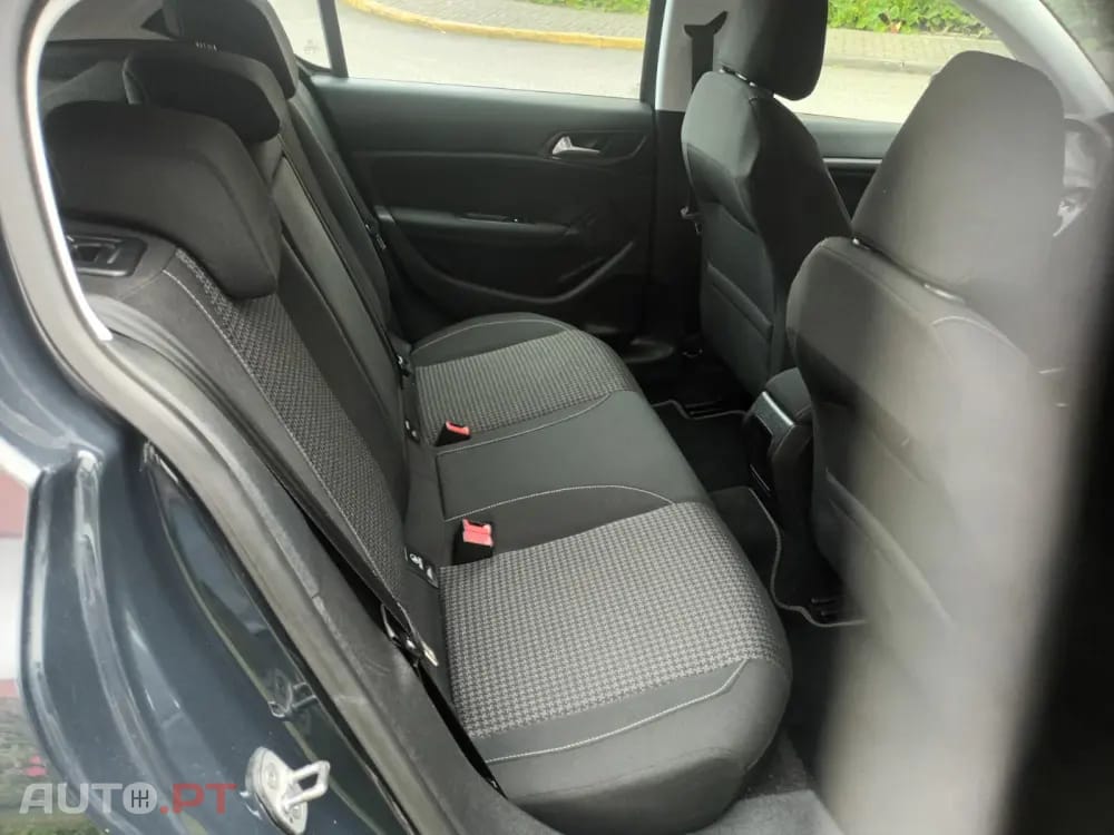 Peugeot 308 1.6 BlueHDi Access