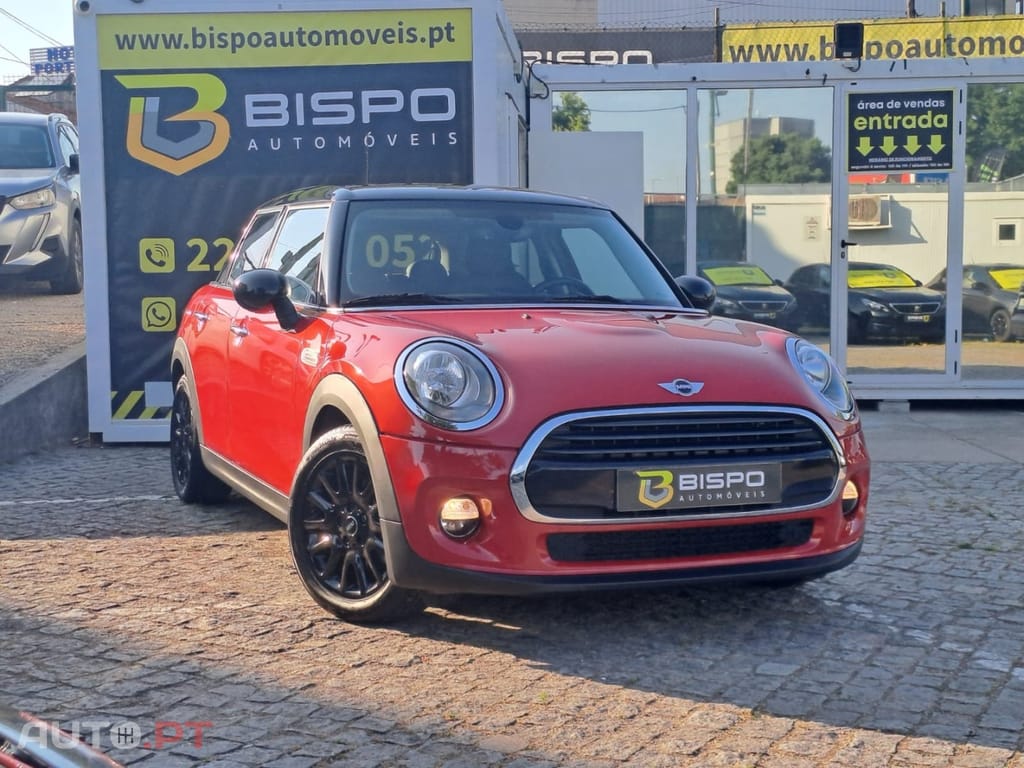 MINI Cooper Cooper D