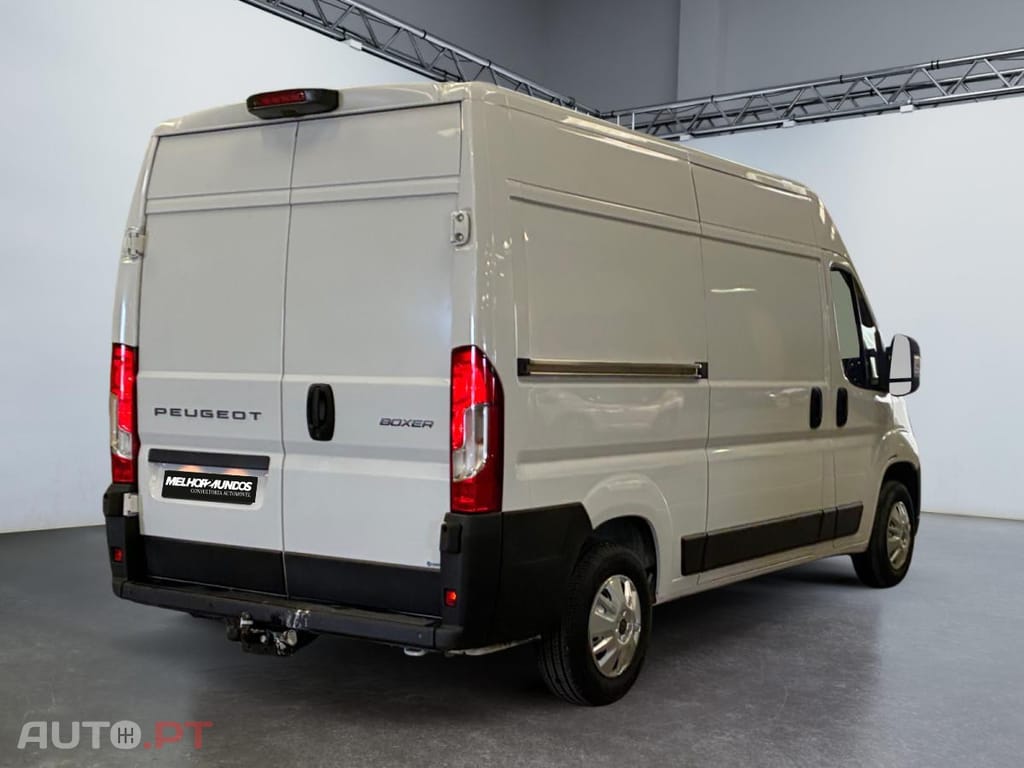 Peugeot Boxer 2.2 BlueHDi 333 L2H2