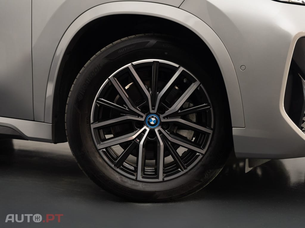 BMW X1 xDrive25e Pack Desportivo M