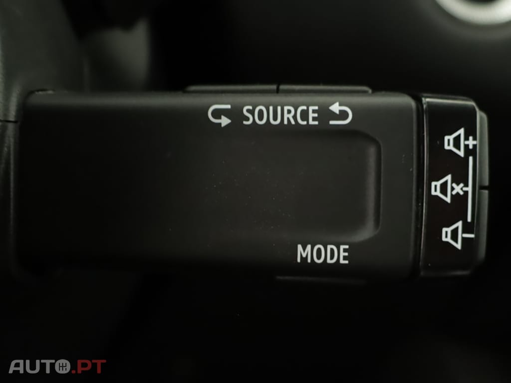 Renault Captur Captur 1.0 TCe Techno Bi-Fuel — fotografia 19
