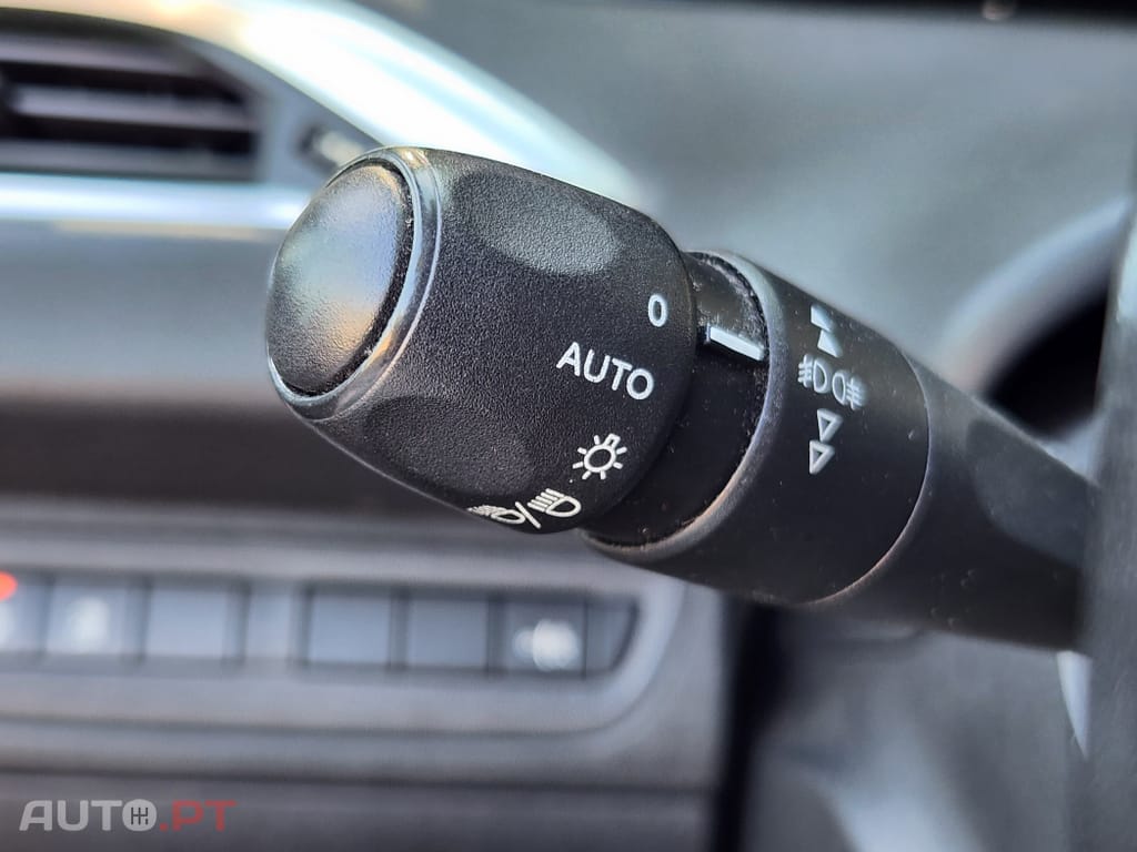 Peugeot 208 1.2 VTi Allure
