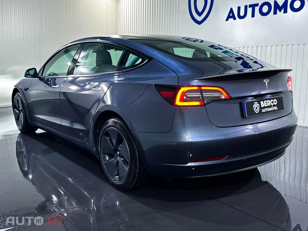 Tesla Model 3 Long Range AWD Dual Motor