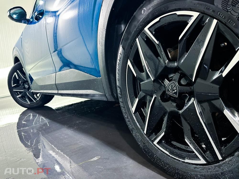 Peugeot 3008 1.2 Hybrid Allure e-DCS6