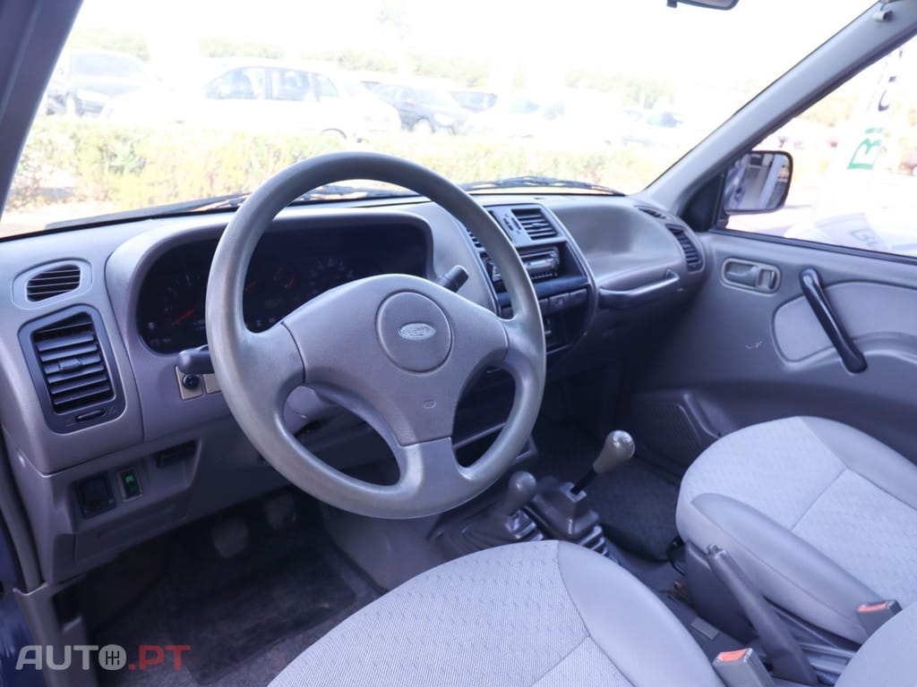 Ford Maverick 2.7 TD