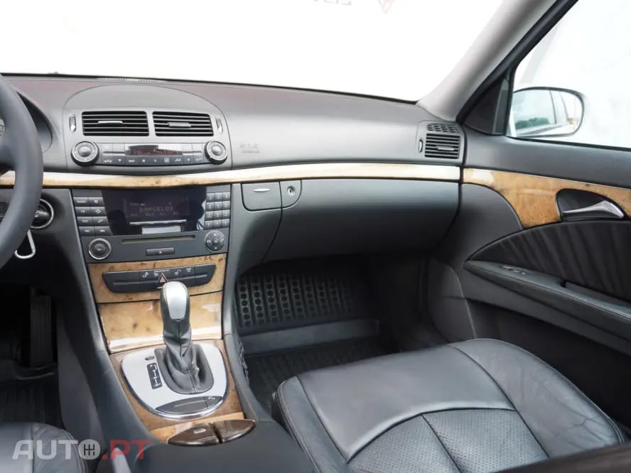 Mercedes-Benz E 220 CDI Avantgarde Aut.