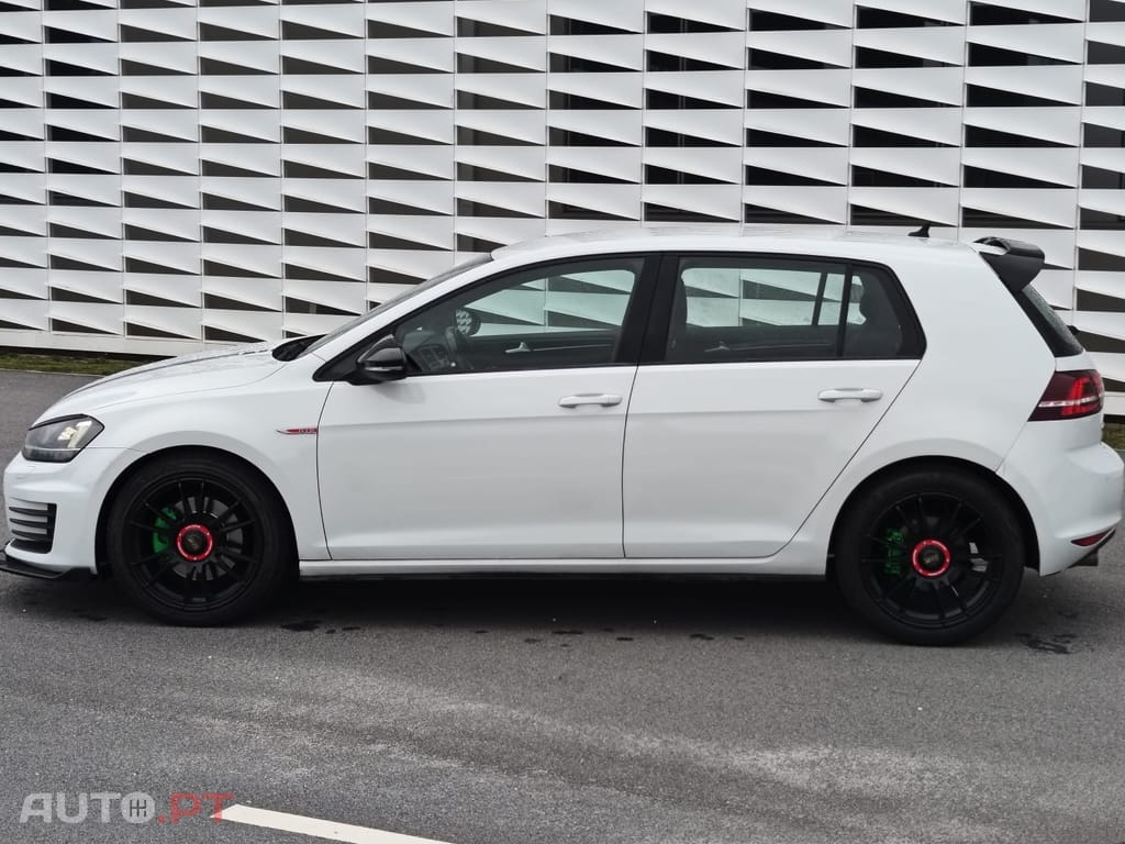 Volkswagen Golf 2.0 TDi GTD