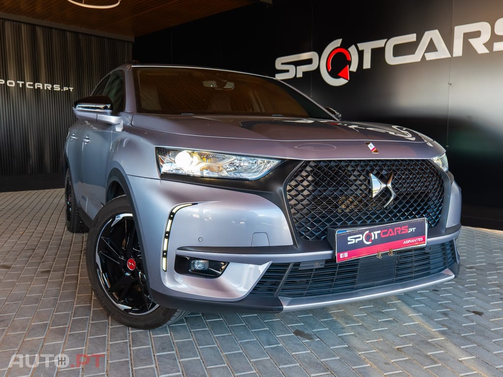 DS DS7 Crossback E-Tense Performance Line EAT8