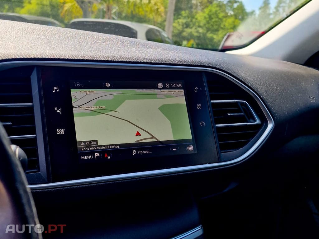 Peugeot 308 II 1.6 BlueHDi
