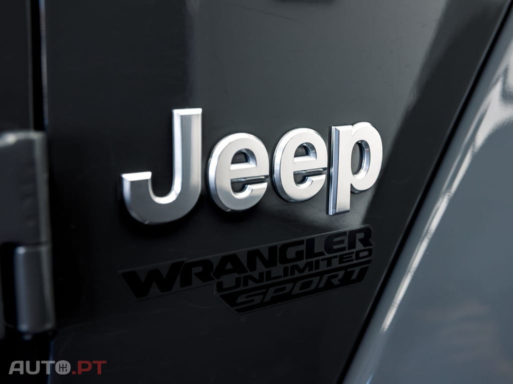 Jeep Wrangler 2.2 CRD Sport AT