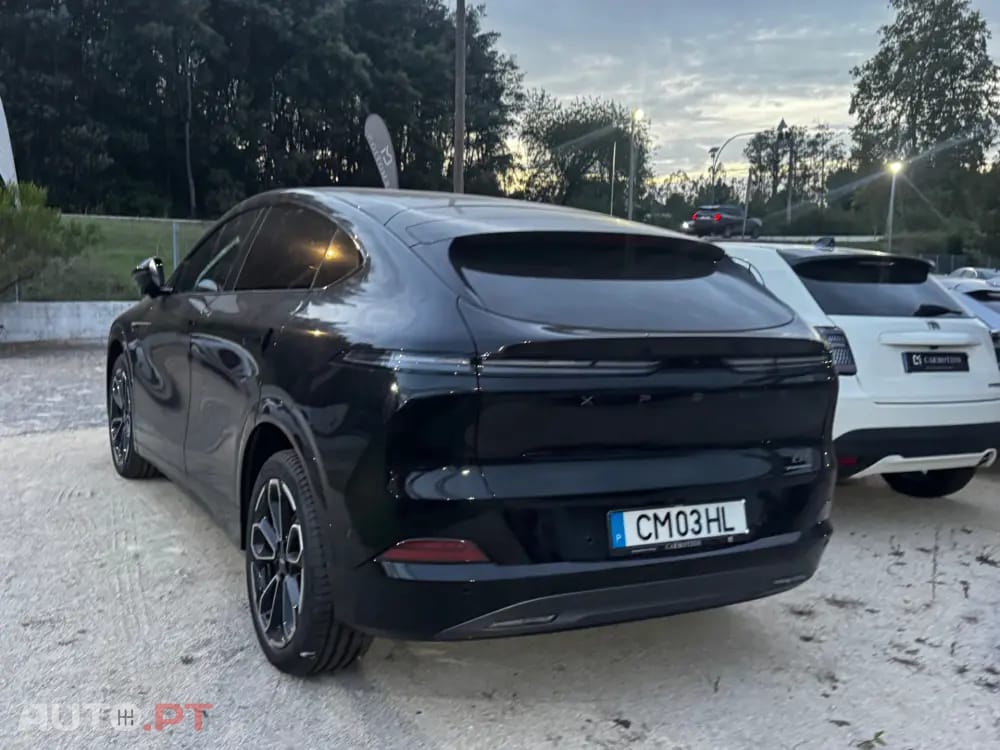 XPeng G6 80.8 kWh AWD Performance + Gancho de Reboque