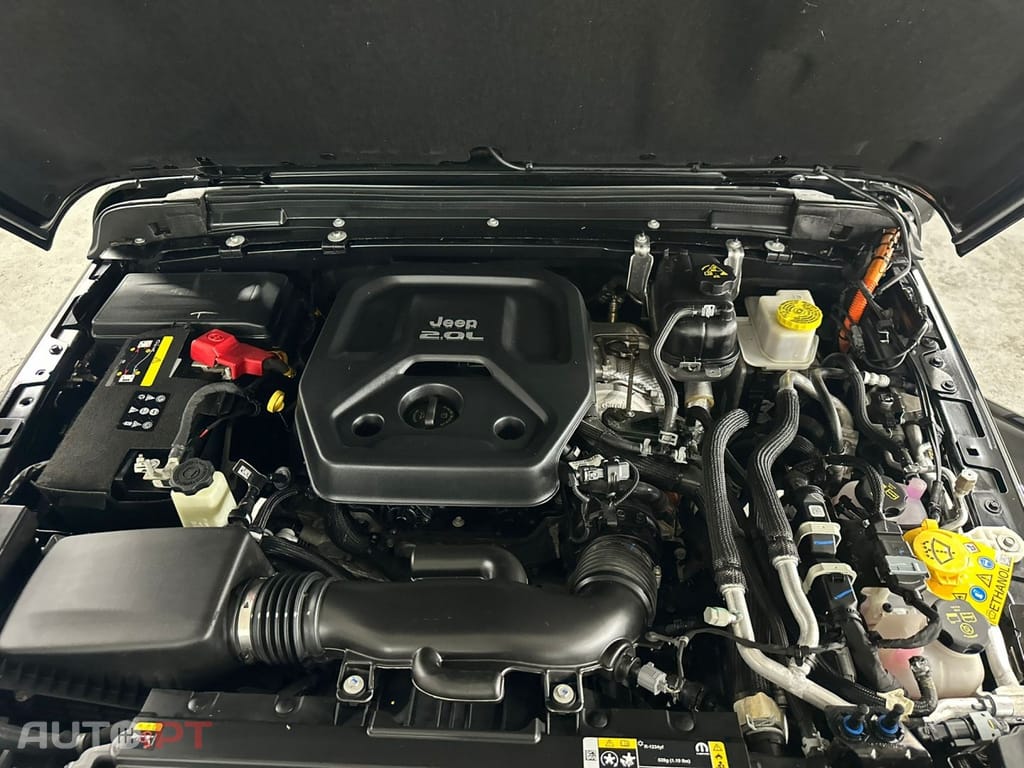 Jeep Wrangler Sahara Unilimited