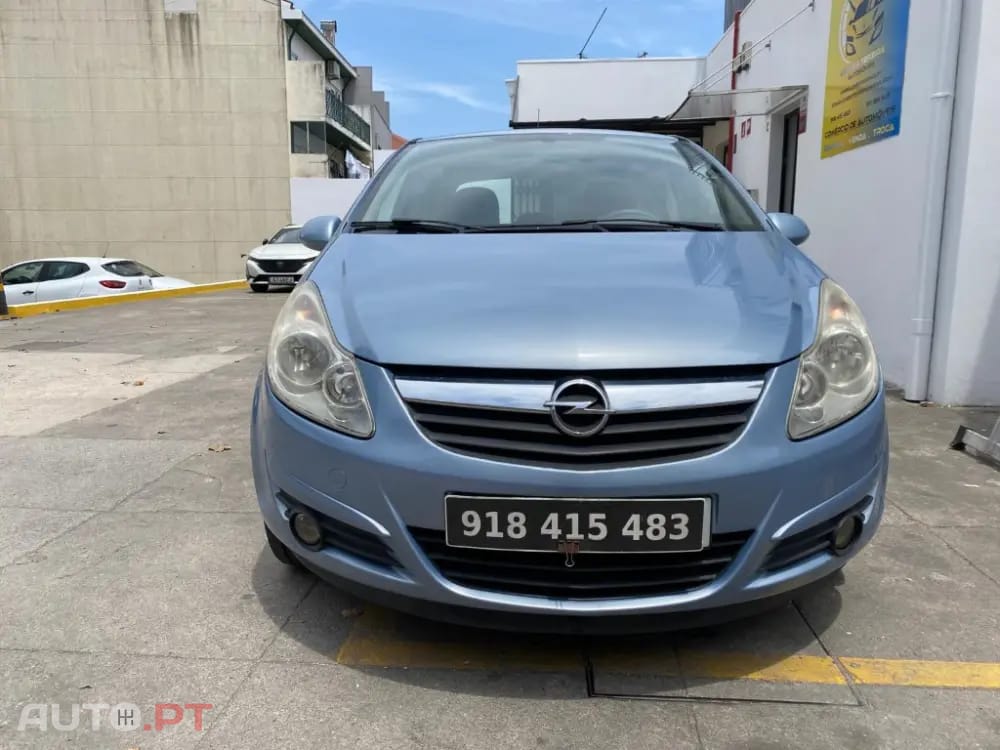 Opel Corsa 1.2 Enjoy