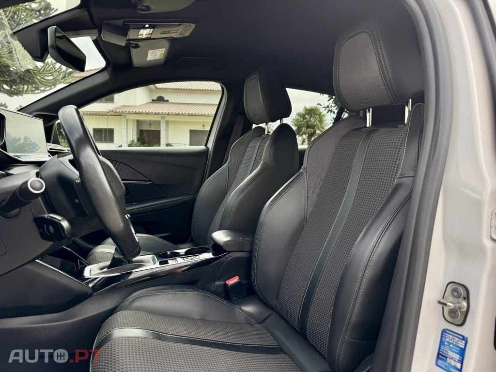 Peugeot 208 1.5 BlueHDi GT Pack