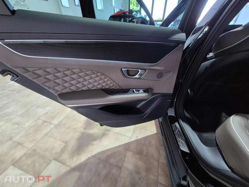 BYD Han 85.4 kWh AWD Executive