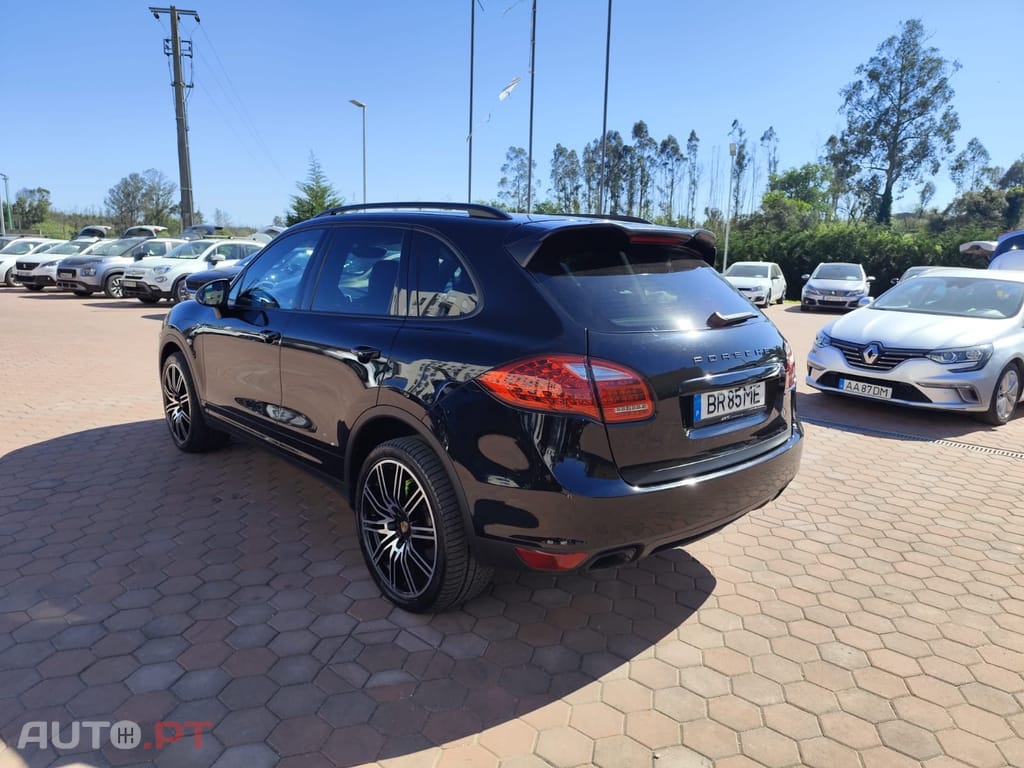 Porsche Cayenne Platinum Edition