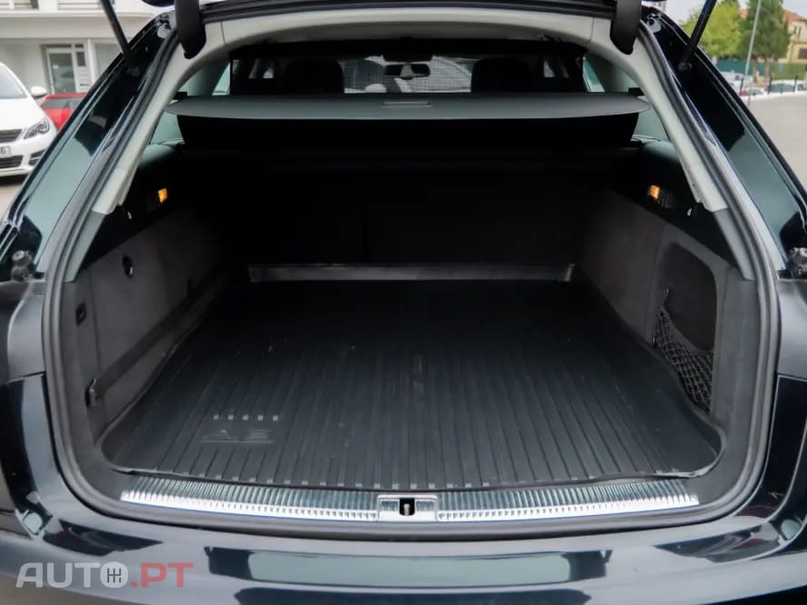 Audi A6 Avant 2.0 TDi S tronic